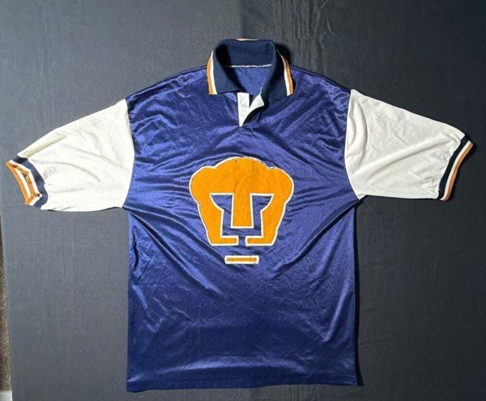 Vintage Pumas UNAM Soccer Jersey Number 13